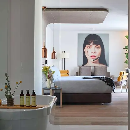 Hotel Me 5*